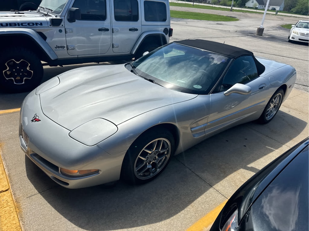 Used 2000 Chevrolet Corvette Convertible