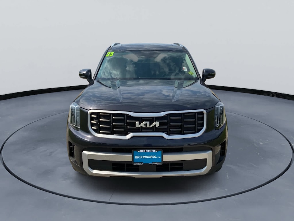 Used 2025 Kia Telluride S SUV