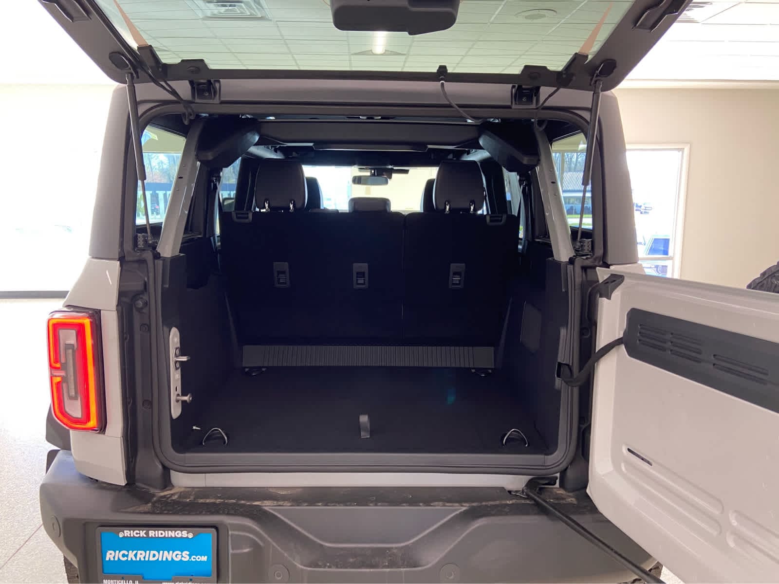 2026 Ford Bronco 4-Door Outer Banks - Photo 7
