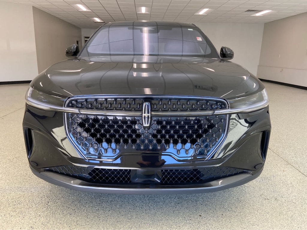 Used 2025 Lincoln Nautilus Premiere SUV