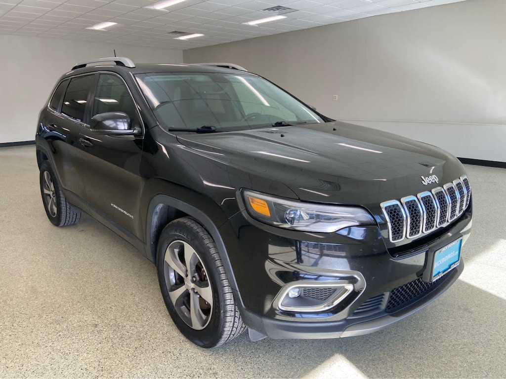 Used 2019 Jeep Cherokee Limited SUV