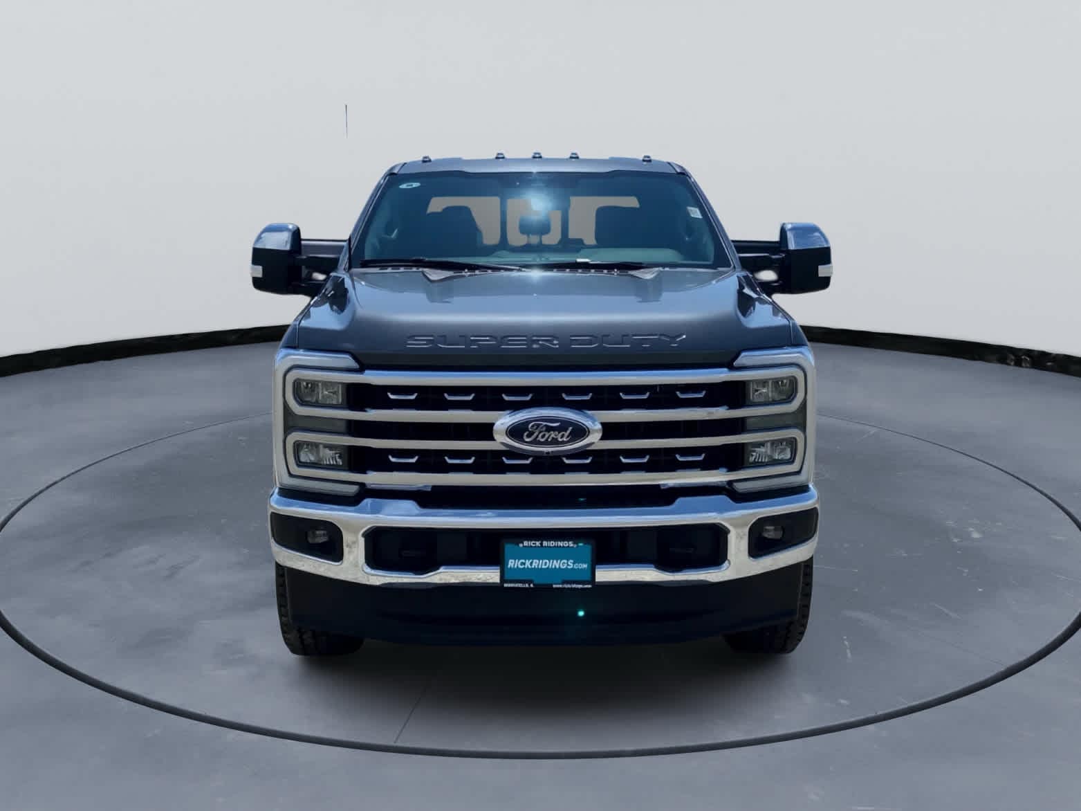2026 Ford F-350 Super Duty Lariat - Photo 2