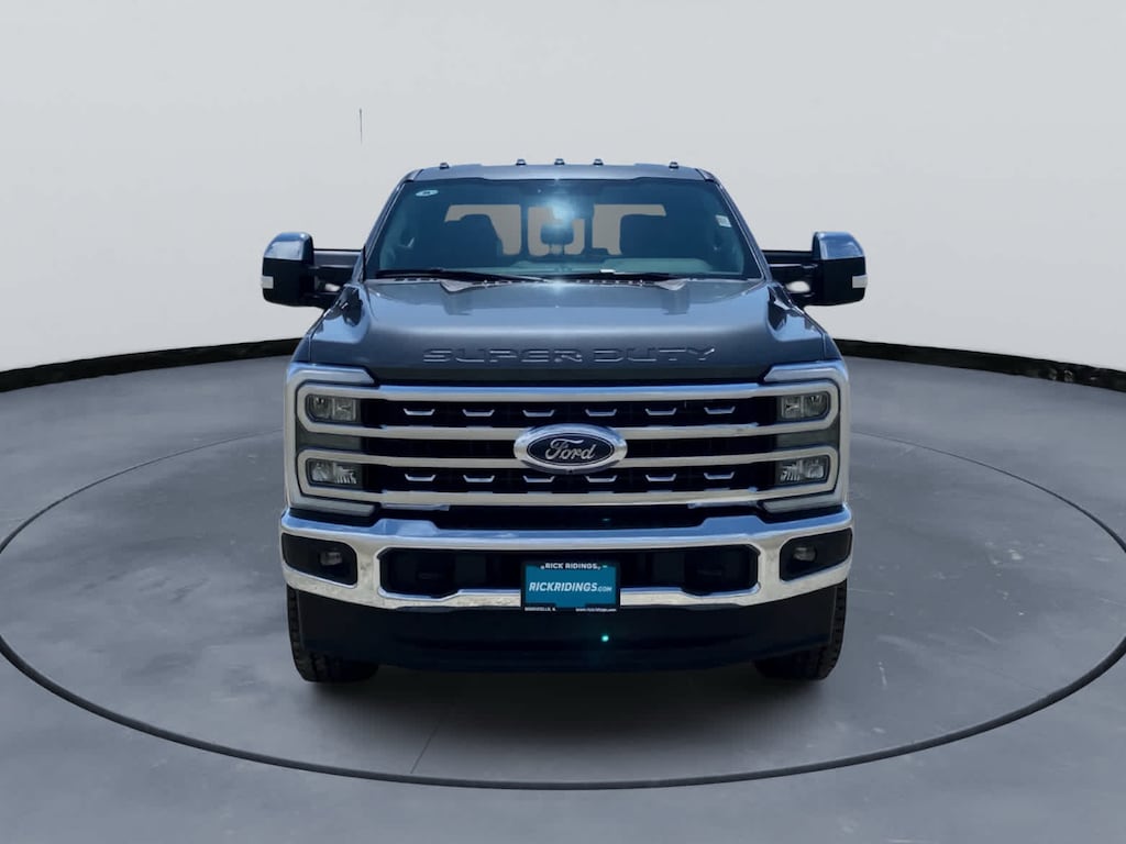 New 2026 Ford Super Duty F-350 SRW Lariat