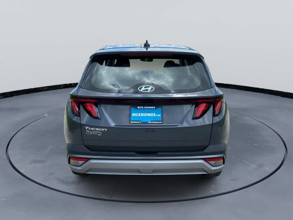 Used 2026 Hyundai Tucson SE SUV