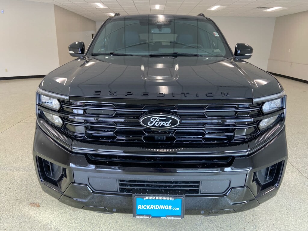 New 2026 Ford Expedition Max Platinum 4x4