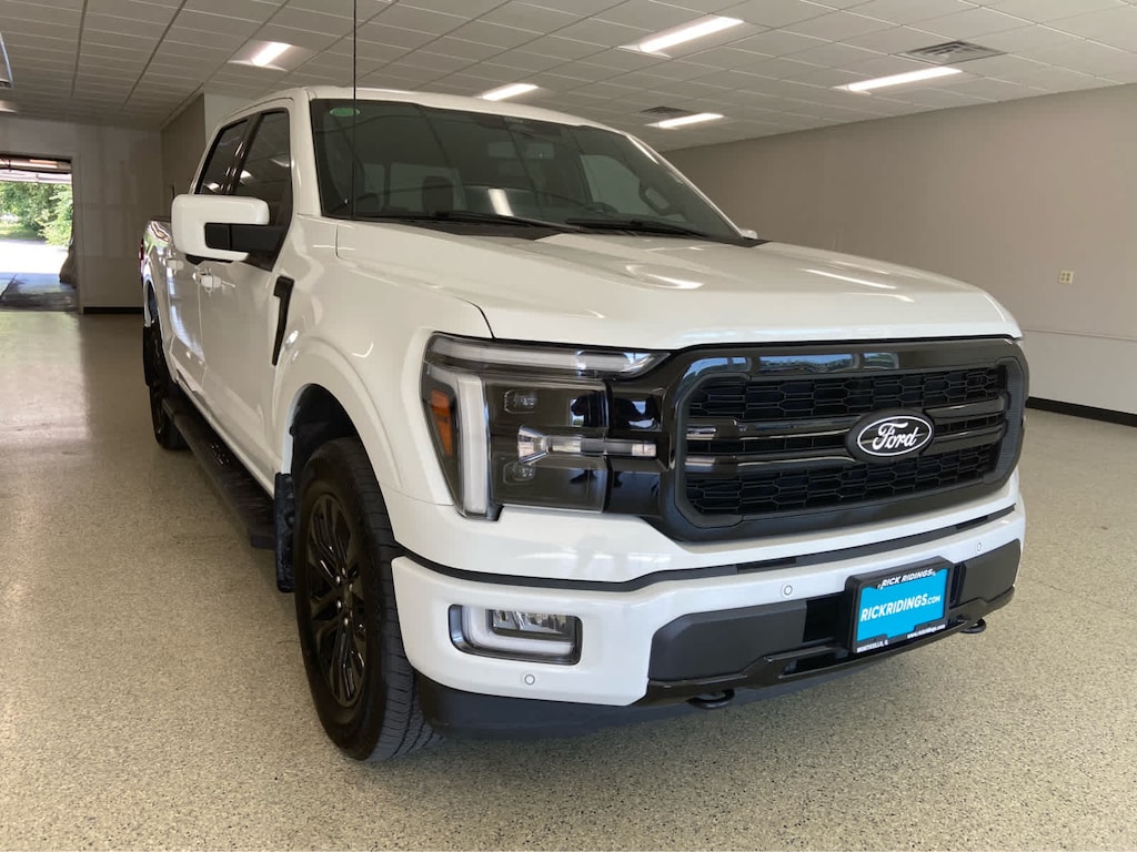 Used 2024 Ford F-150 Lariat 4WD Supercrew 5.5 Box Truck SuperCrew Cab