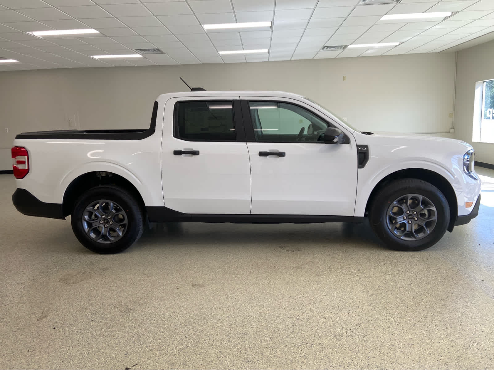 2025 Ford Maverick XLT photo 4