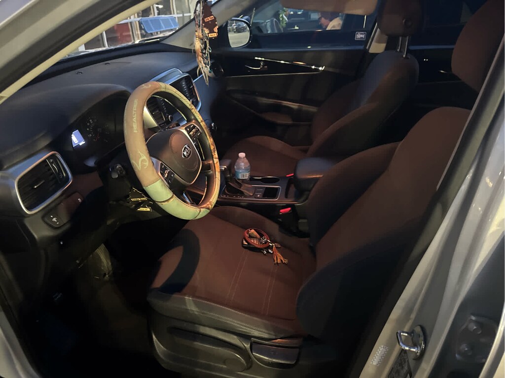 Used 2019 Kia Sorento L SUV