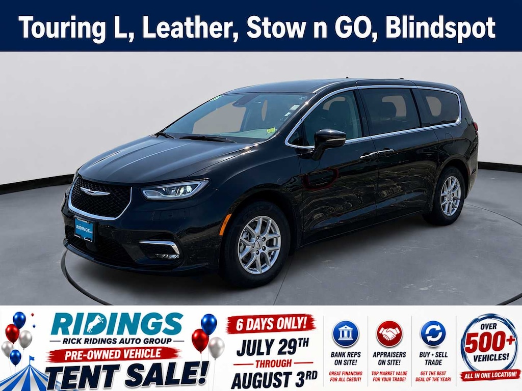 Used 2024 Chrysler Pacifica Touring L Van Passenger Van