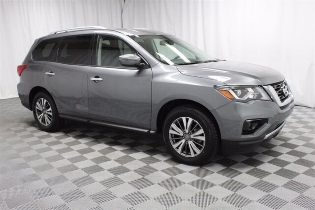 Used 2020 Nissan Pathfinder SV SUV