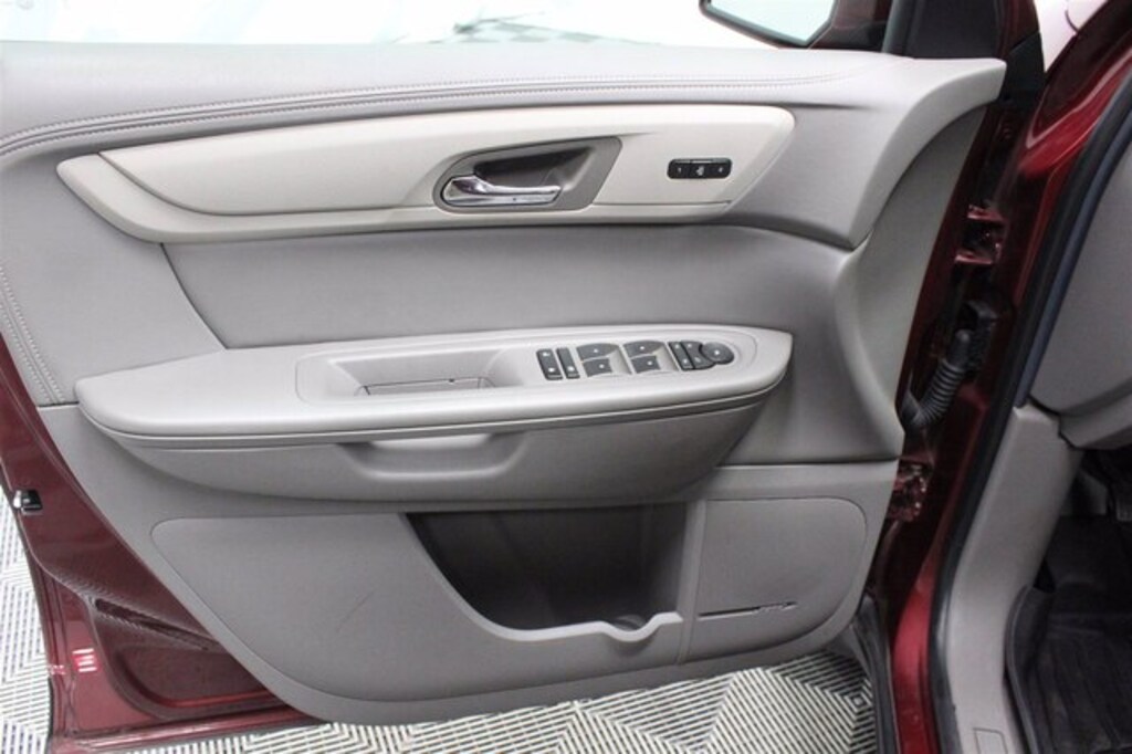 Used 2017 Chevrolet Traverse LT w/2LT SUV