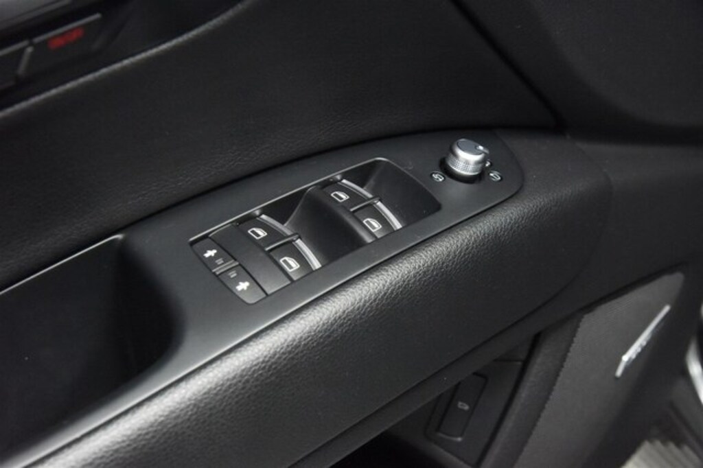 Used 2015 Audi Q7 3.0 TDI Premium (Tiptronic) SUV