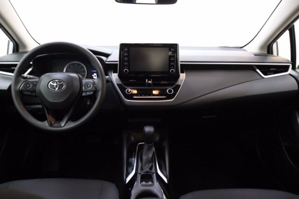 Used 2020 Toyota Corolla LE Sedan