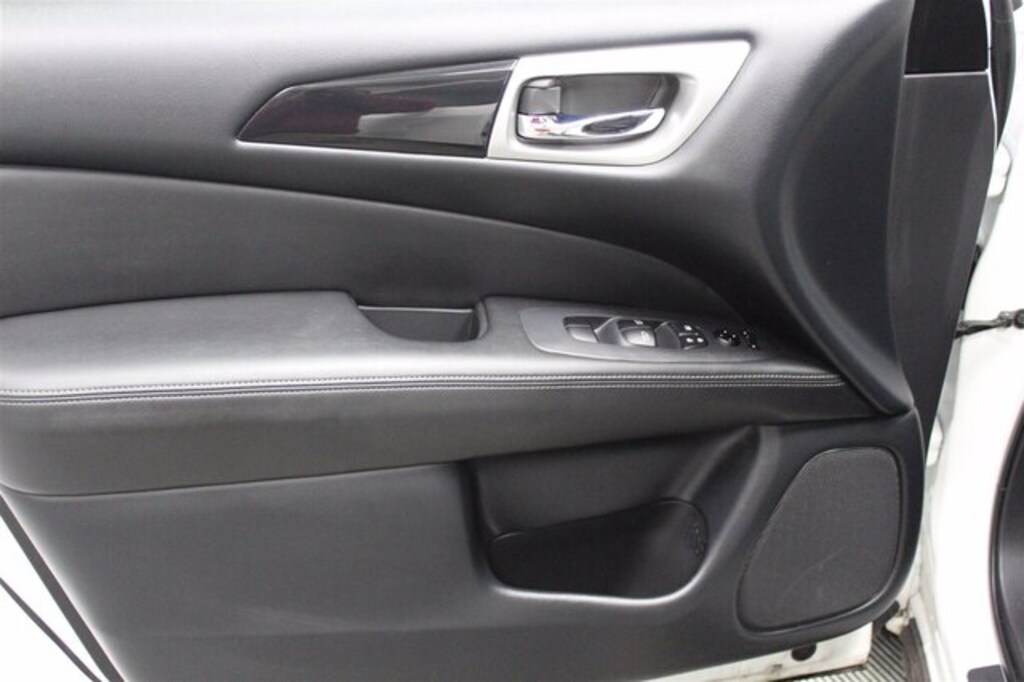Used 2020 Nissan Pathfinder SV SUV