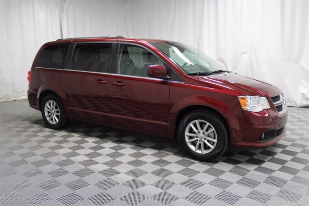 Used 2019 Dodge Grand Caravan SXT Van Passenger Van