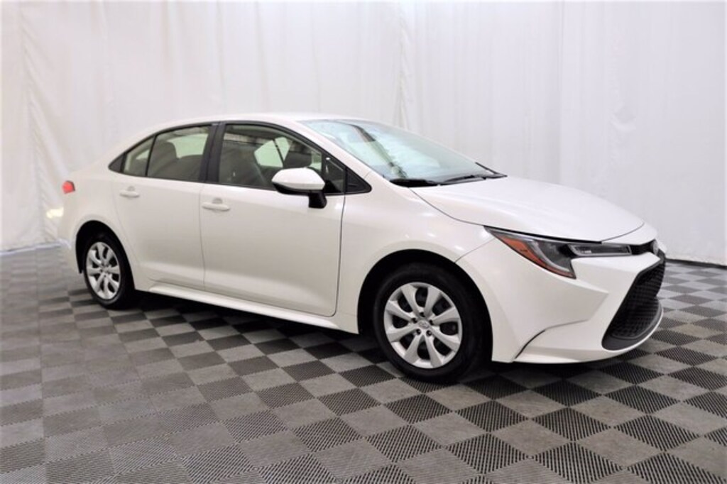 Used 2020 Toyota Corolla LE Sedan