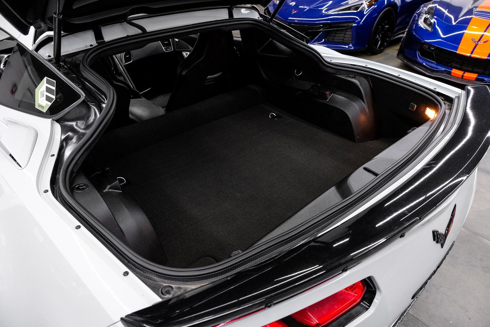 2018 Chevrolet Corvette 3LT - Photo 54