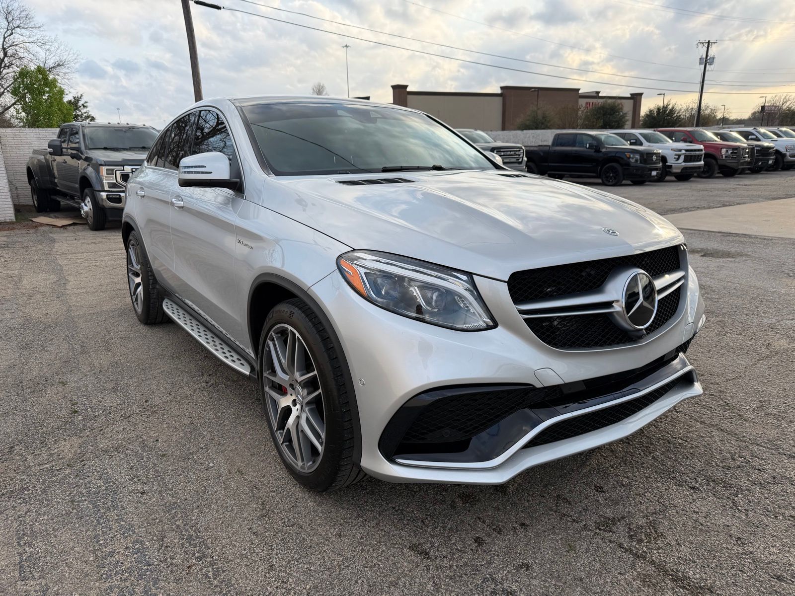 2019 Mercedes-Benz AMG GLE 63 thumbnail 10