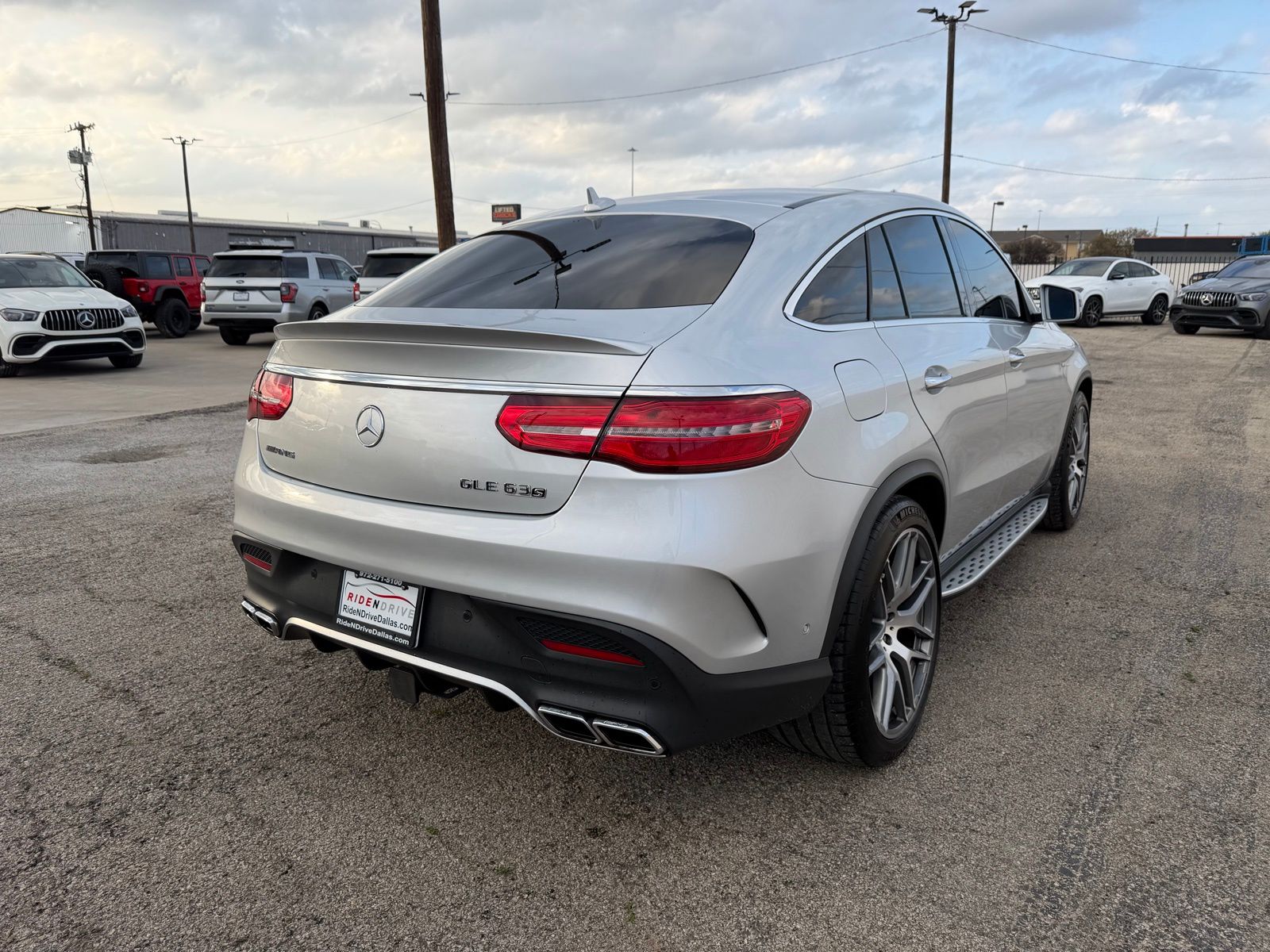 2019 Mercedes-Benz AMG GLE 63 thumbnail 8