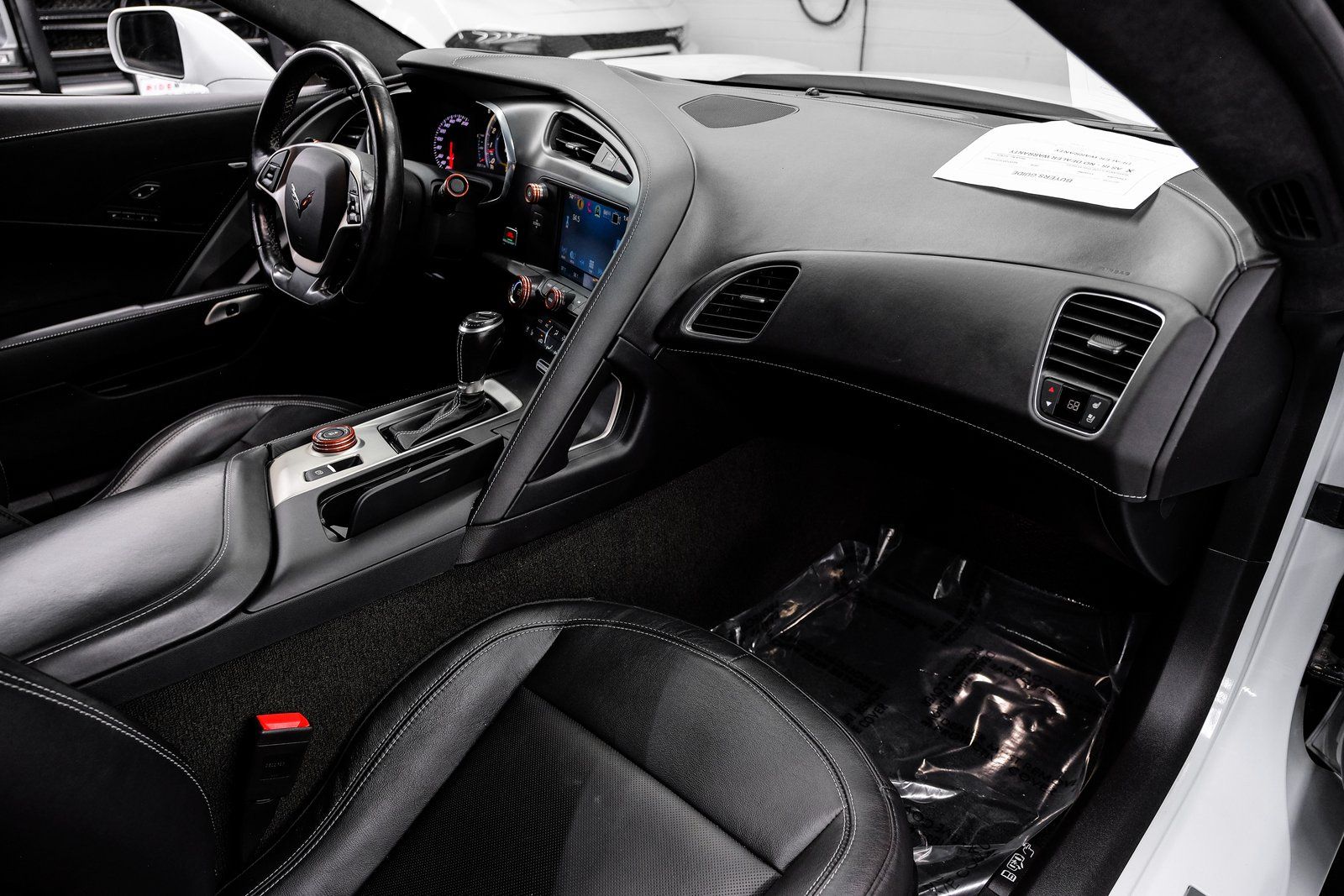 2018 Chevrolet Corvette 3LT - Photo 21