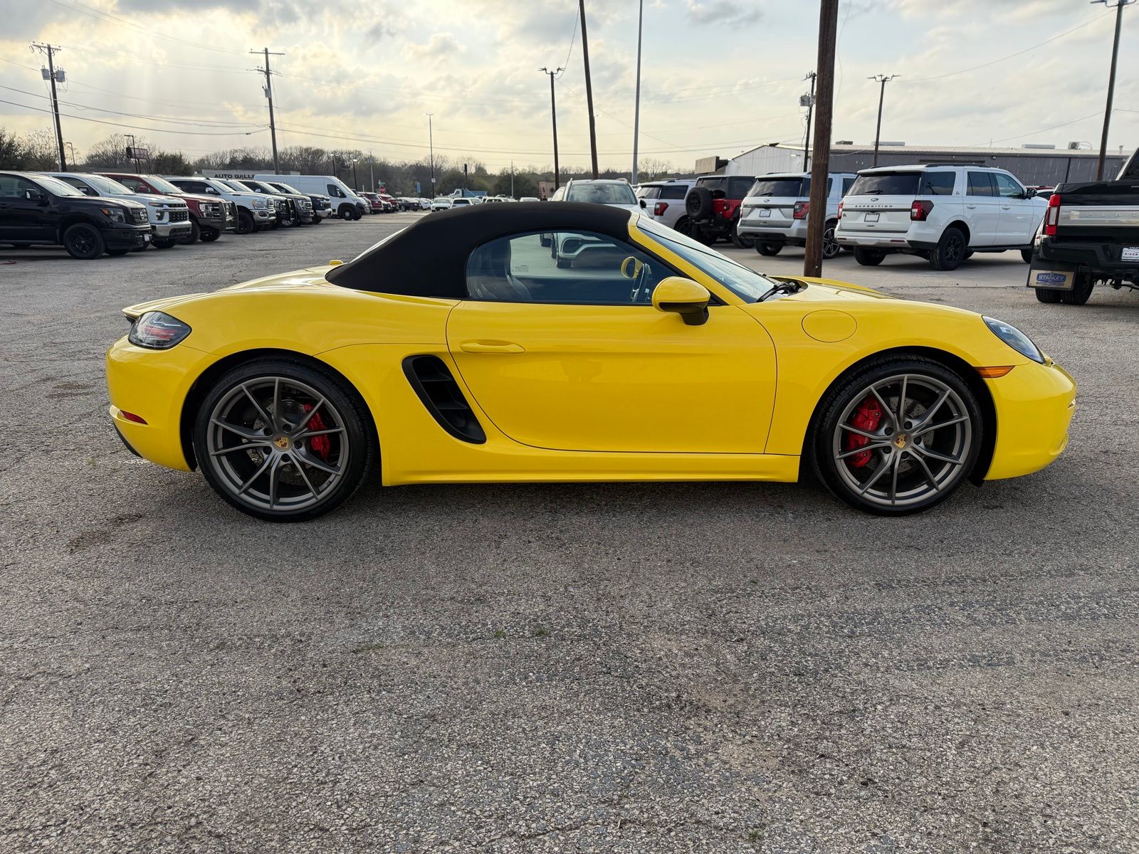 2021 Porsche 718 Boxster thumbnail 9