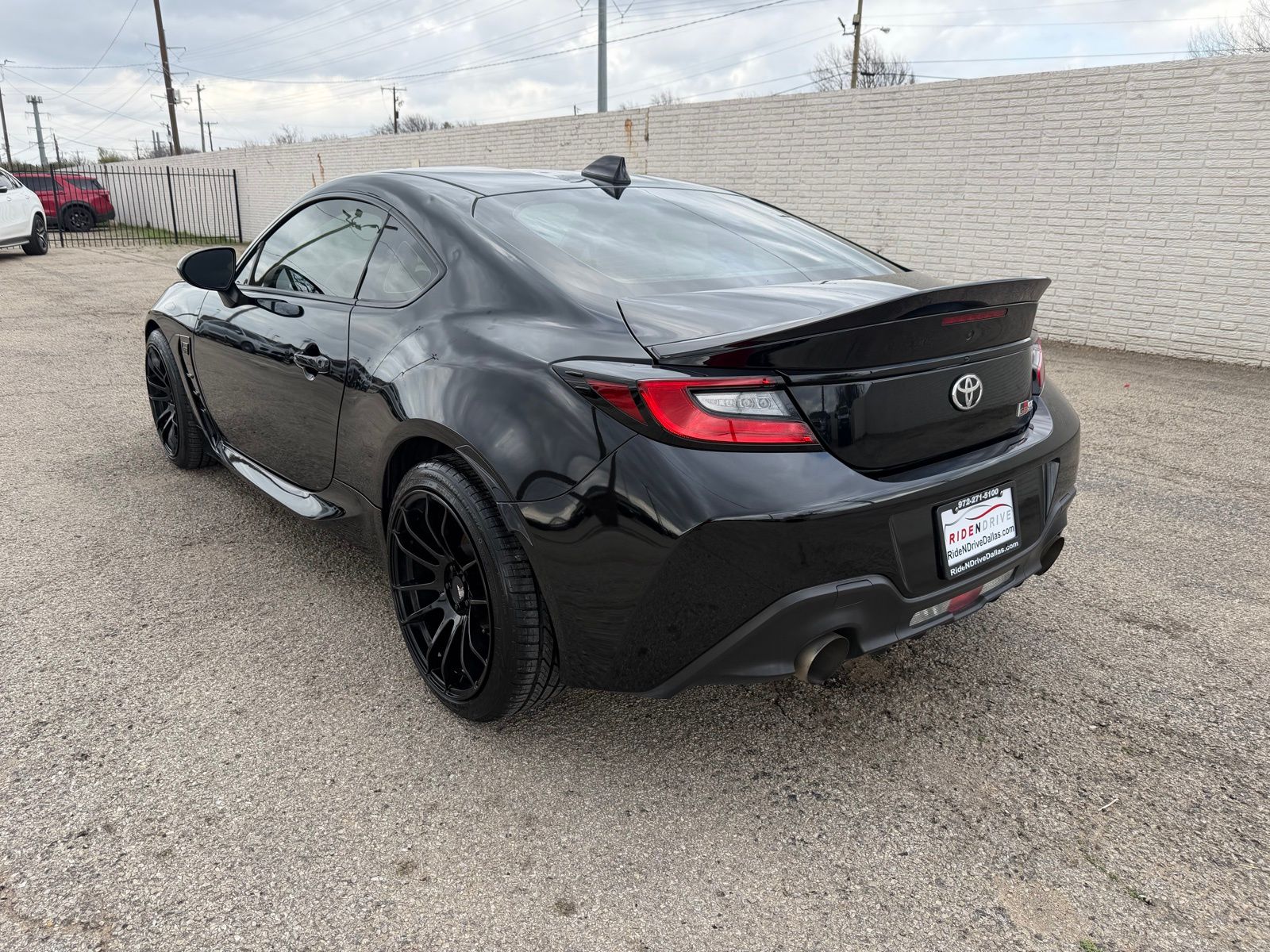 2023 Toyota GR86 thumbnail 5