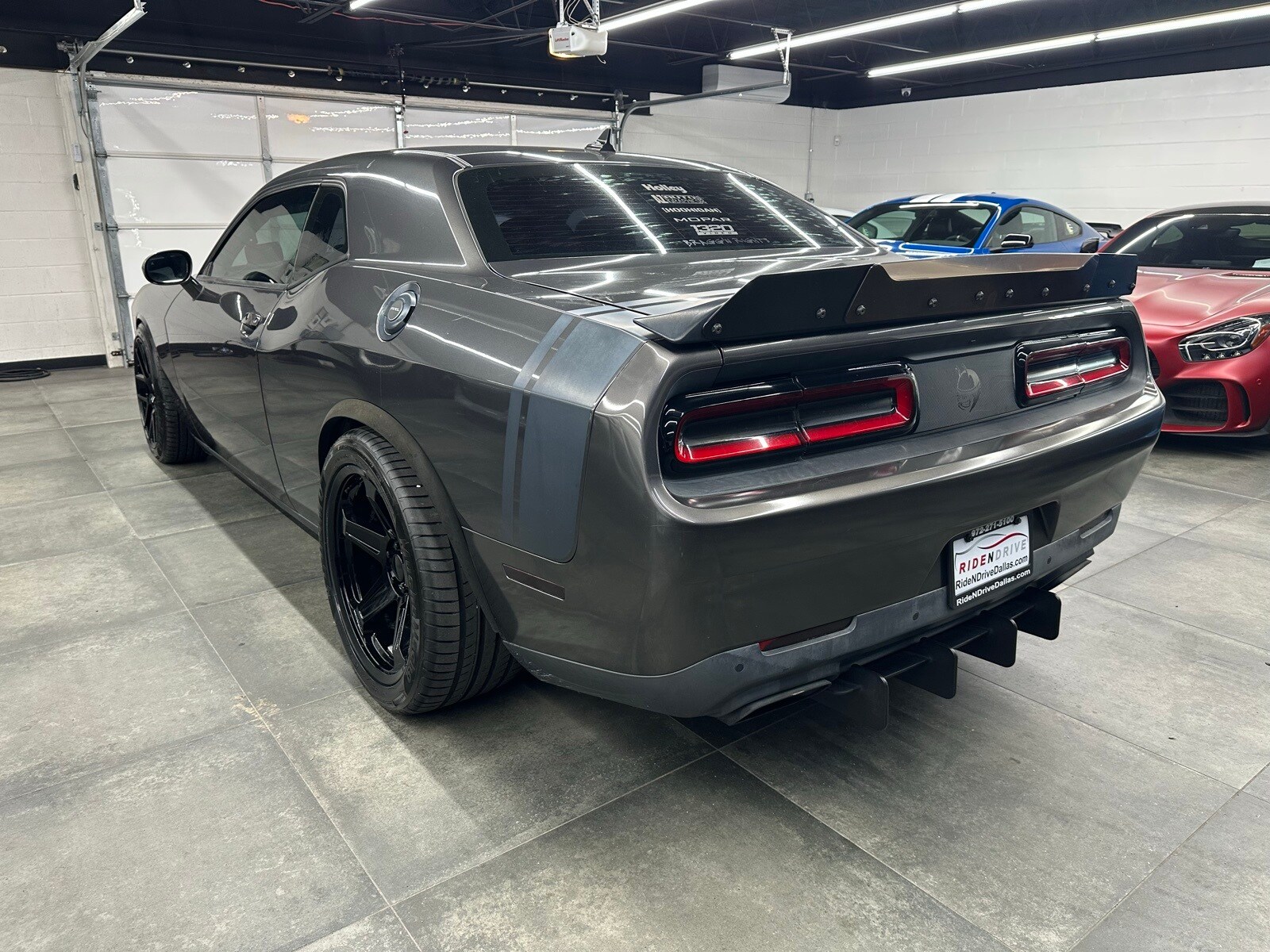 2015 Dodge Challenger R/T Scat Pack photo 4