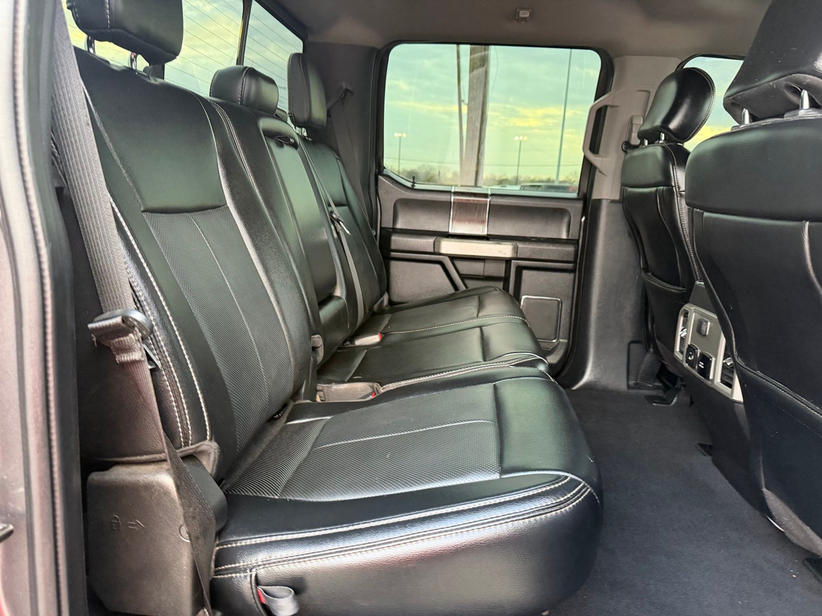 2020 Ford F-450 thumbnail 22