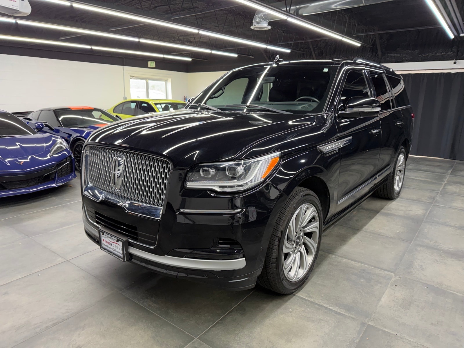 2023 Lincoln Navigator Reserve's photo