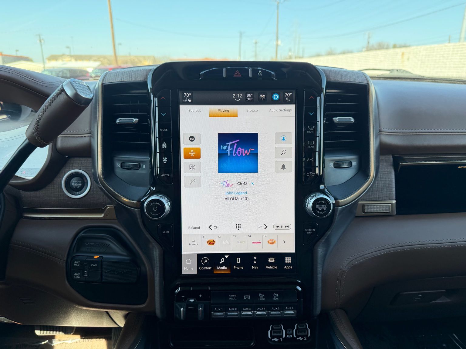 2024 Ram 2500 thumbnail 16