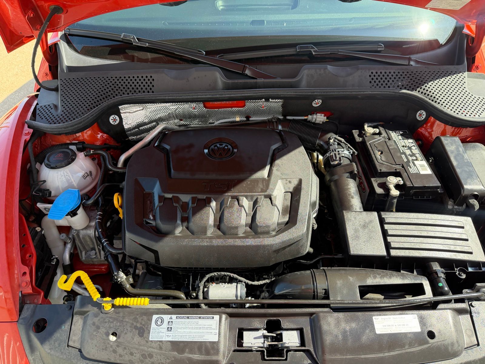 2019 Volkswagen Beetle 2.0T SE Convertible Auto's photo