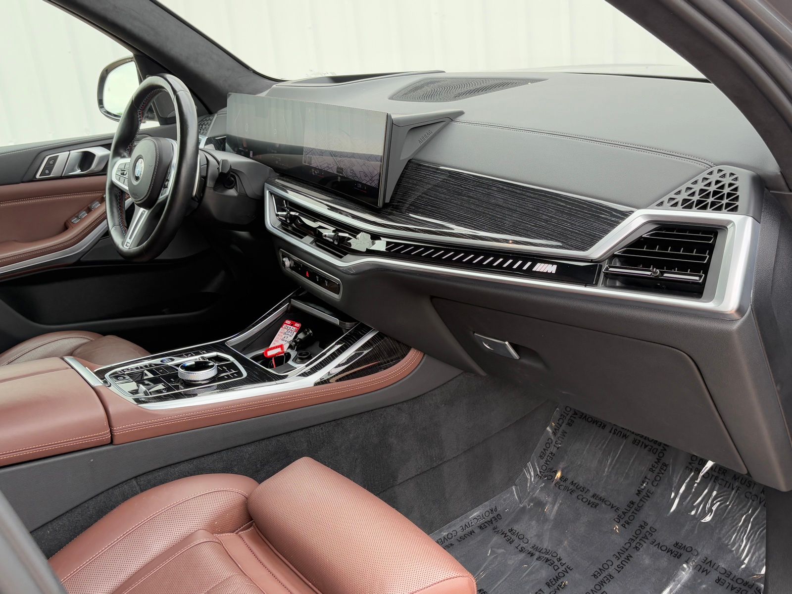 2023 BMW X7 thumbnail 49