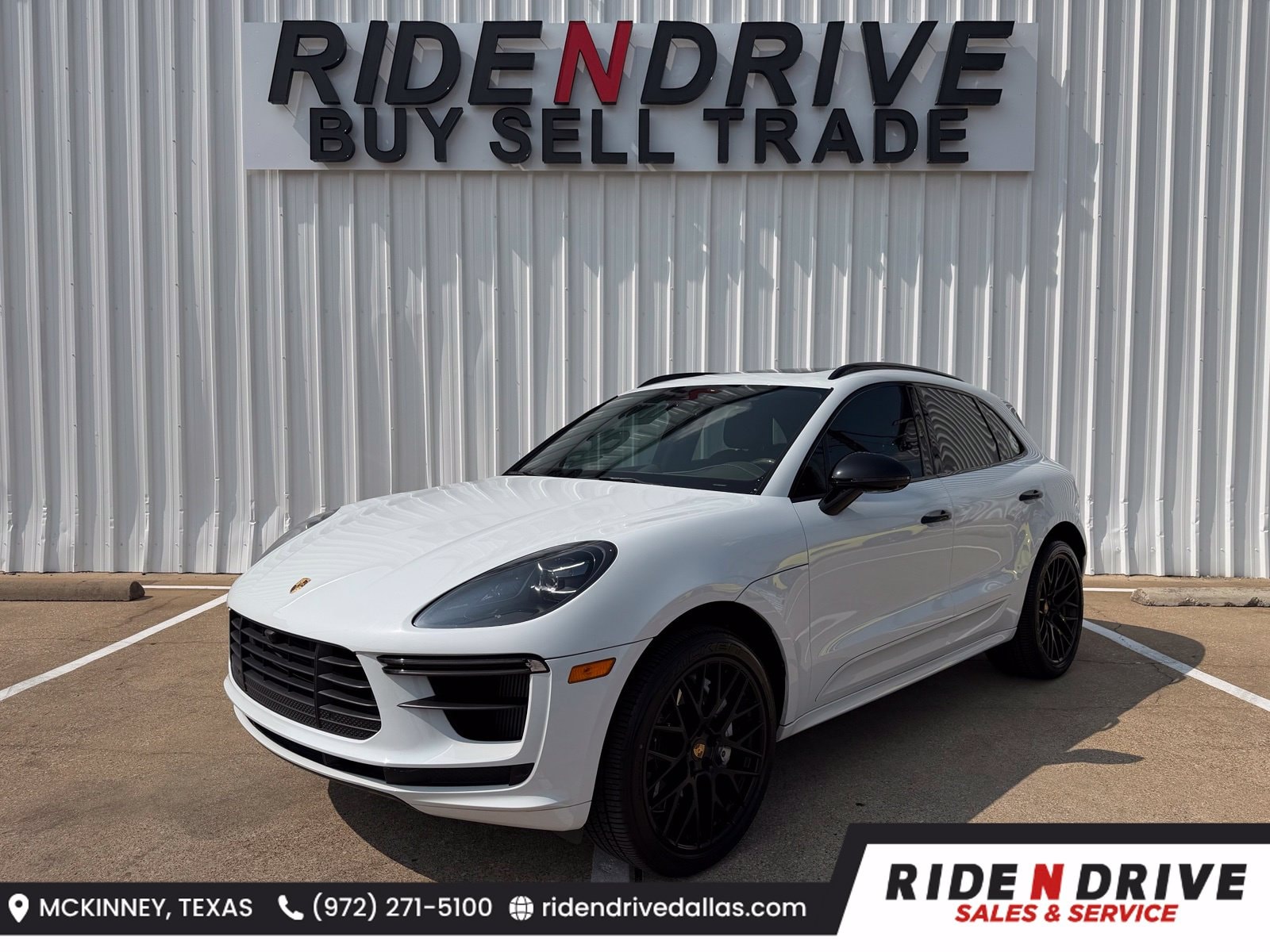 2021 Porsche Macan Turbo