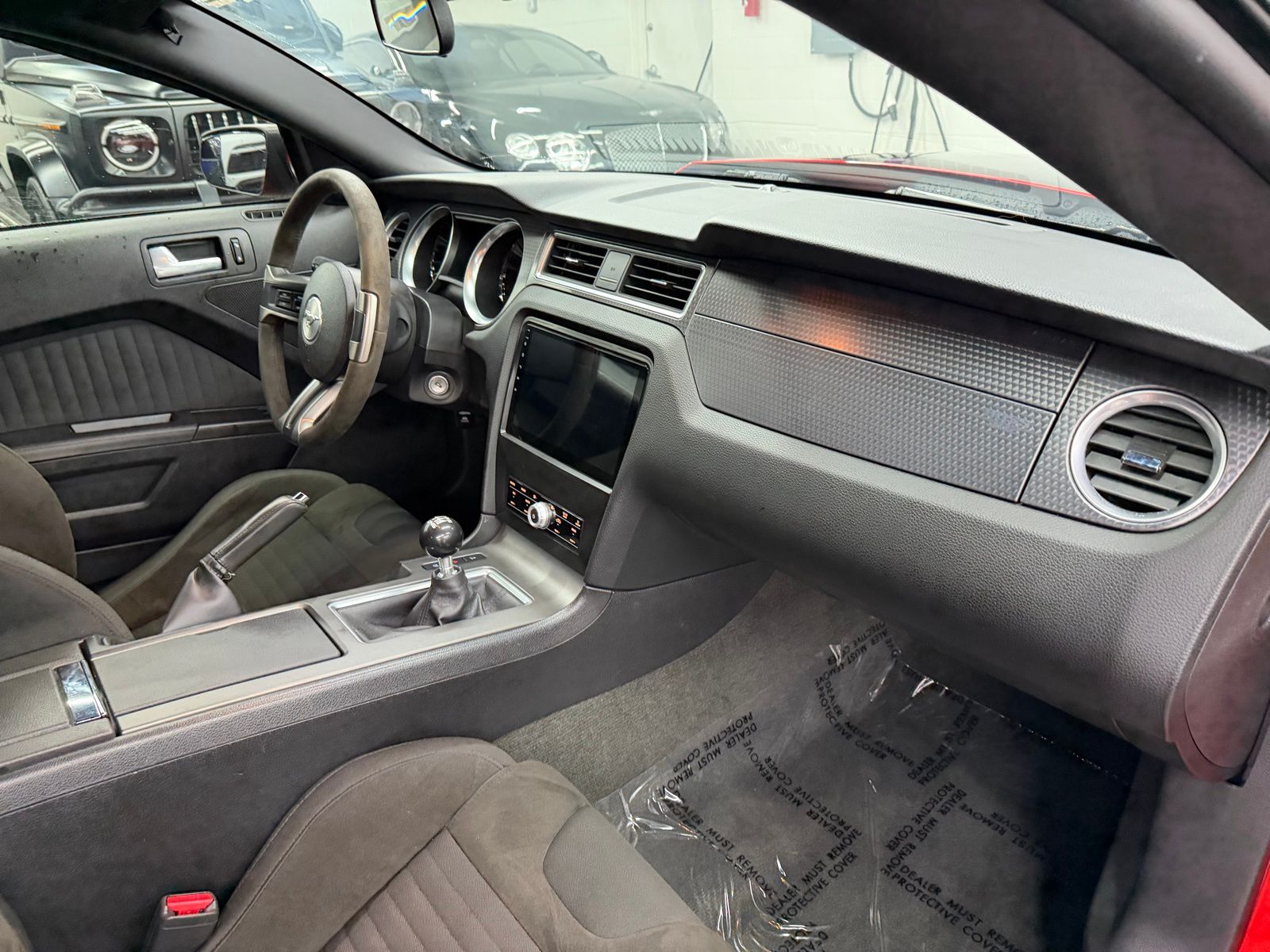 2012 Ford Mustang thumbnail 18