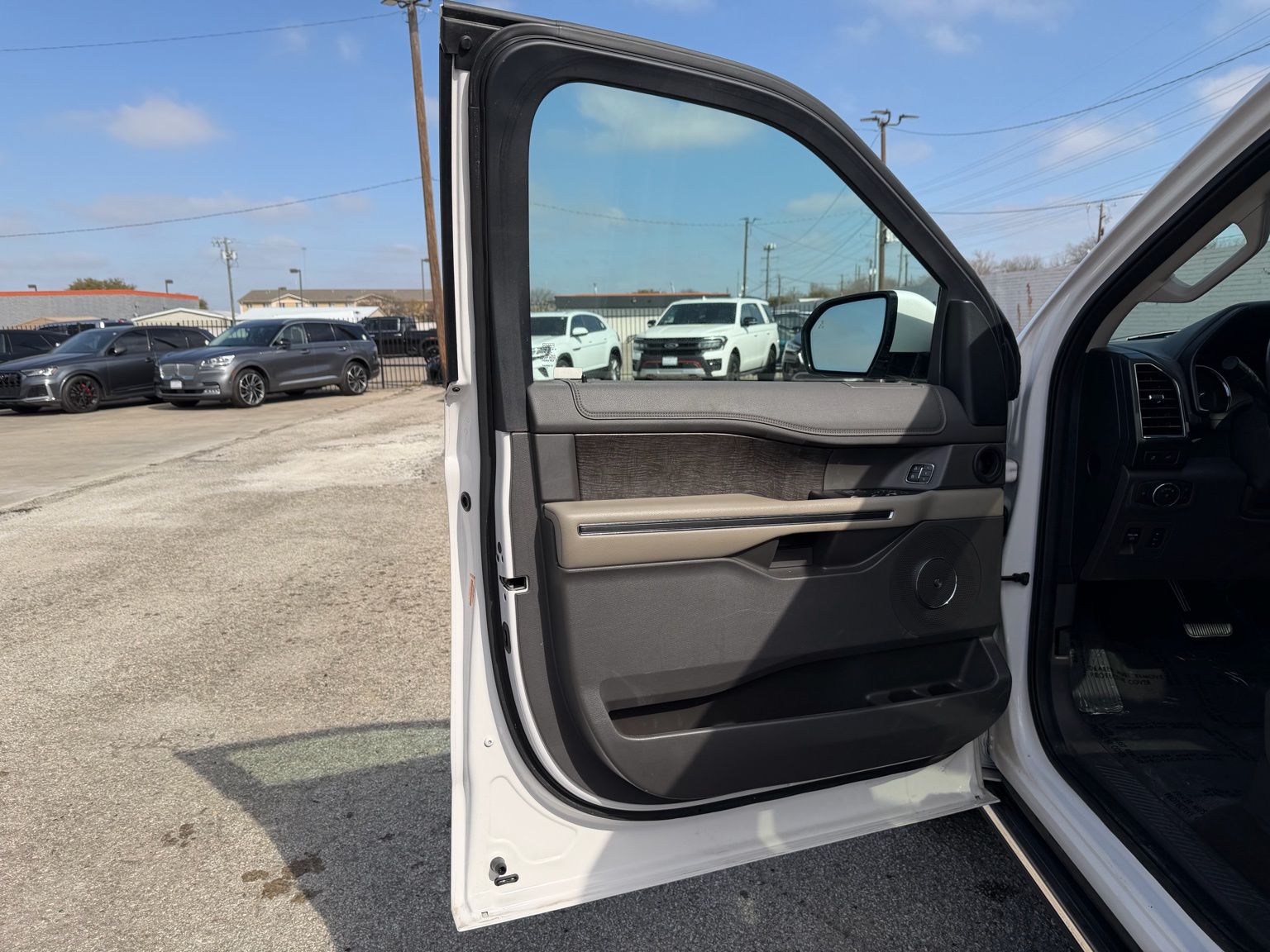 2019 Ford Expedition thumbnail 20