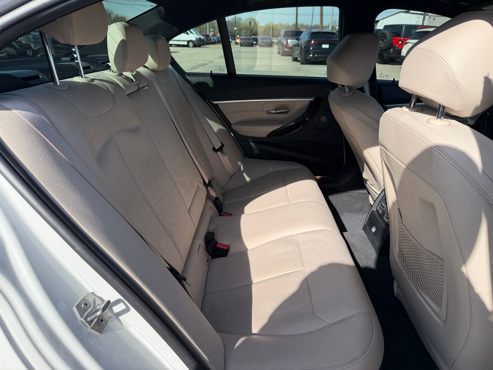 2018 BMW 340i thumbnail 24