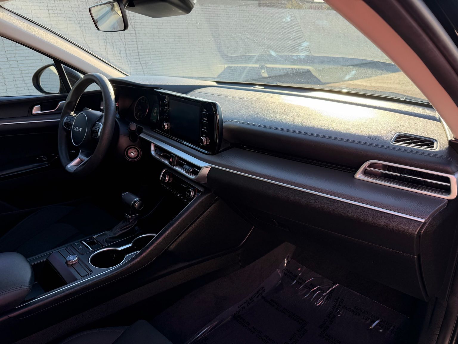 2022 Kia K5 thumbnail 17