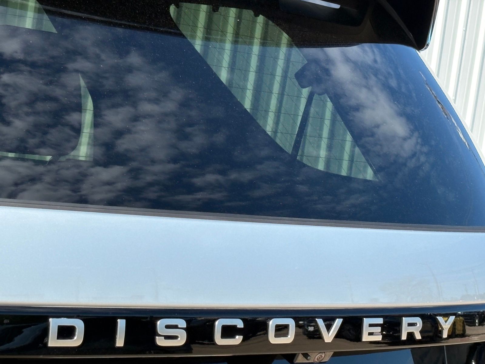 2024 Land Rover Discovery Metropolitan Edition - Photo 12