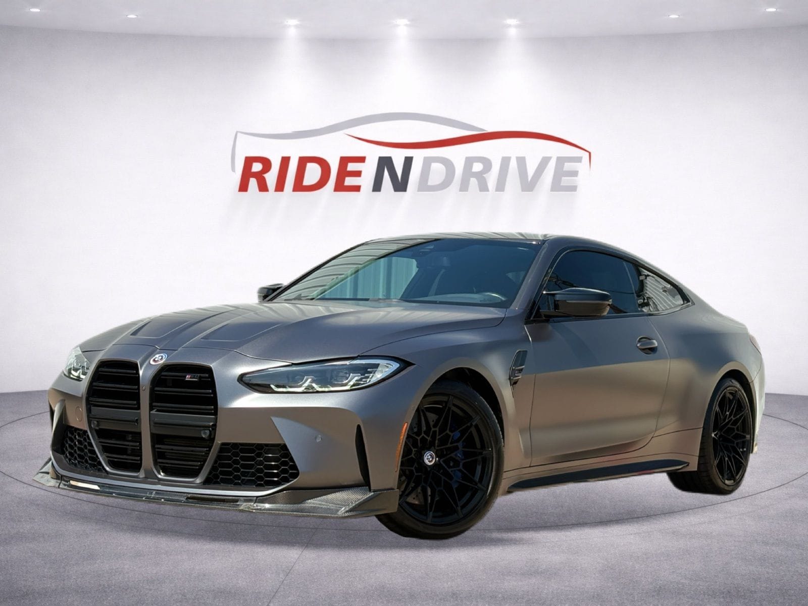 2023 BMW M4 Competition's photo