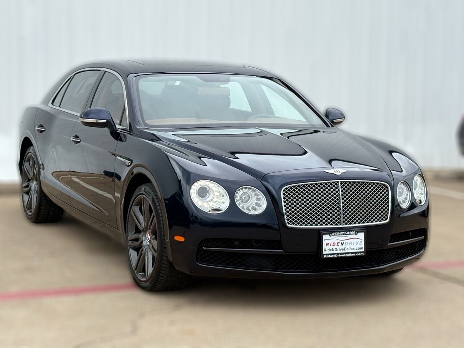 2016 Bentley Flying Spur thumbnail 6