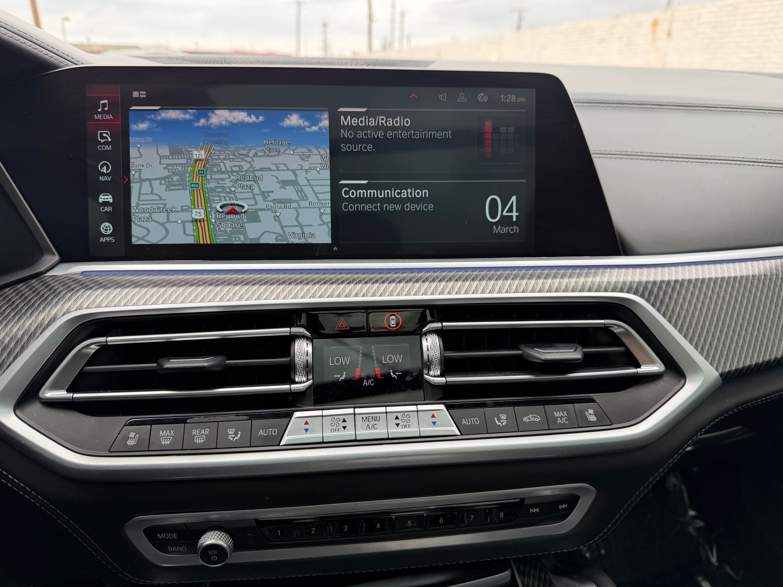 2022 BMW X5 M thumbnail 15