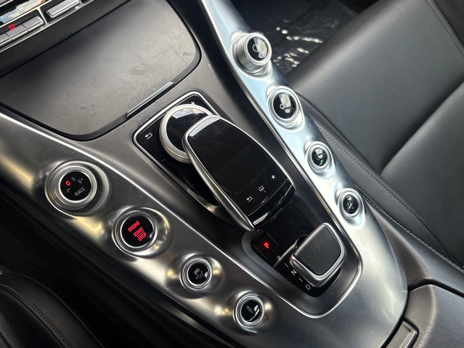 2016 Mercedes-Benz AMG GT S thumbnail 21