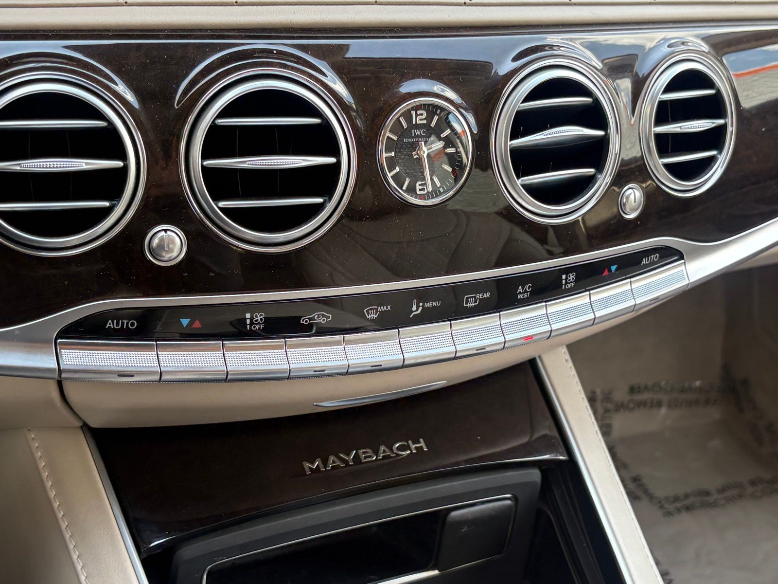 2020 Mercedes-Benz Maybach S 650 thumbnail 30