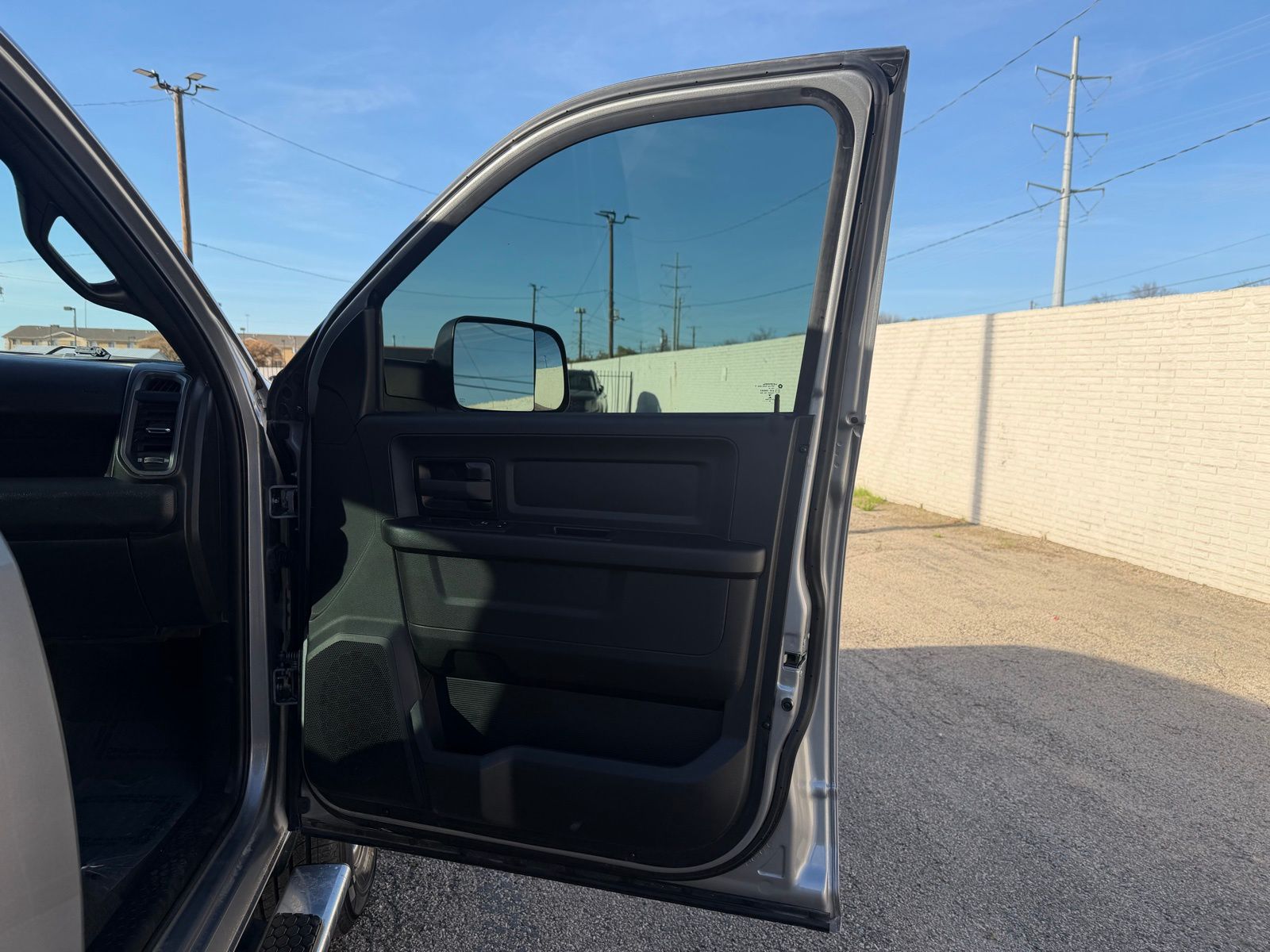 2022 Ram 2500 thumbnail 24