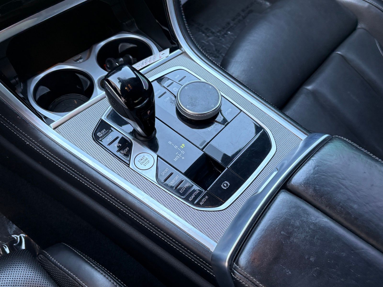2023 BMW M850i thumbnail 21