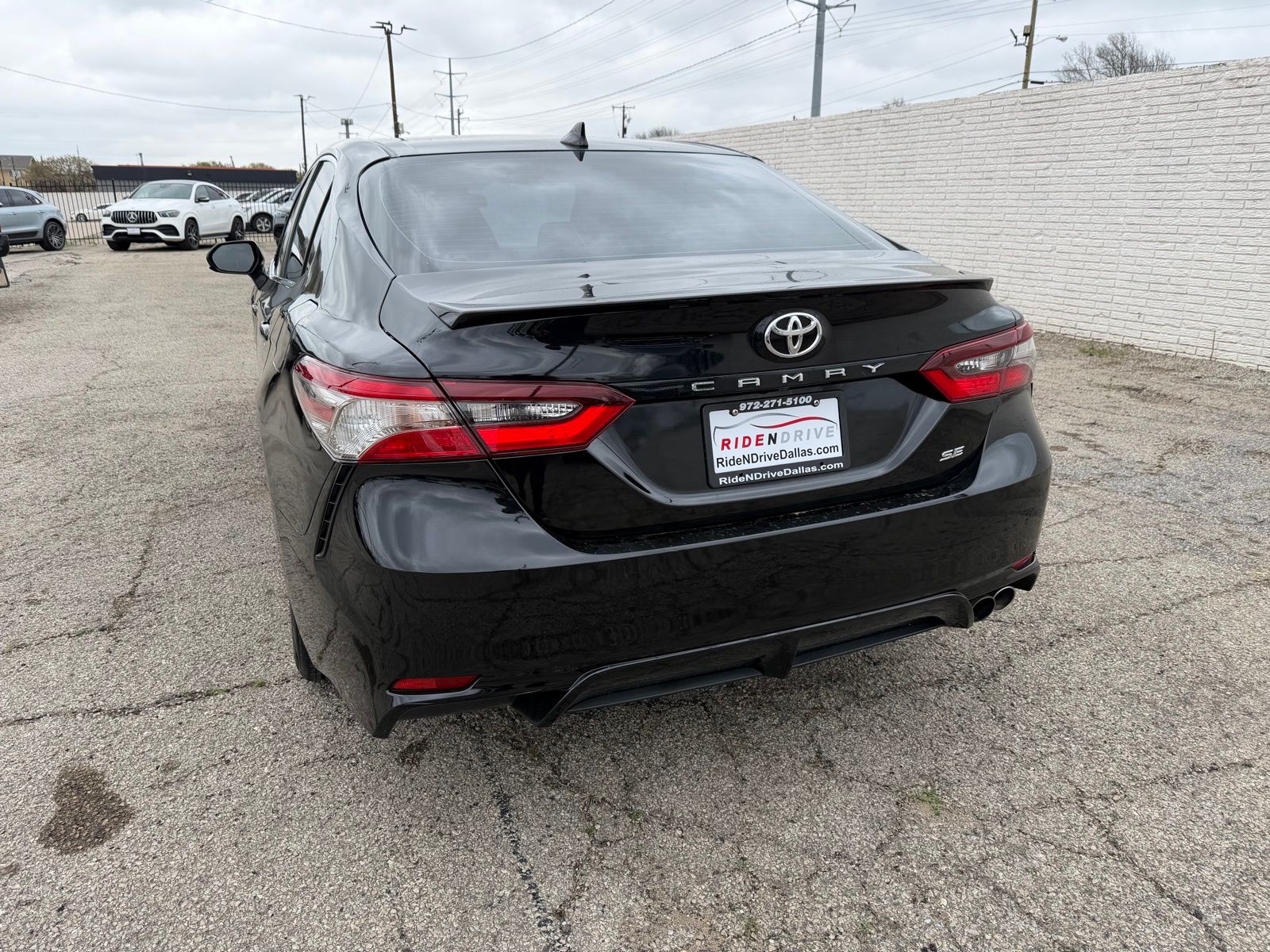 2021 Toyota Camry thumbnail 6