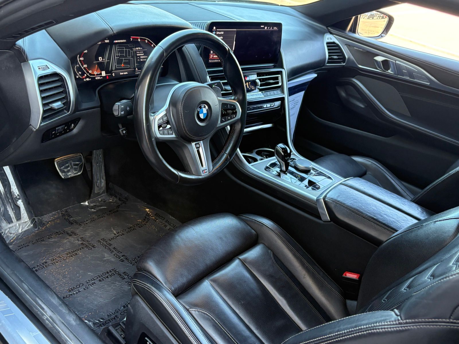 2023 BMW M850i thumbnail 16