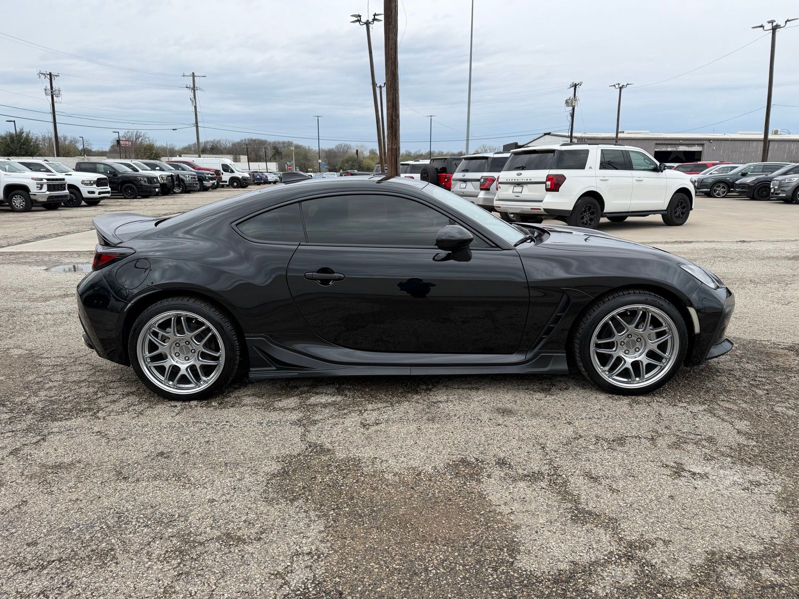 2023 Toyota GR86 thumbnail 9