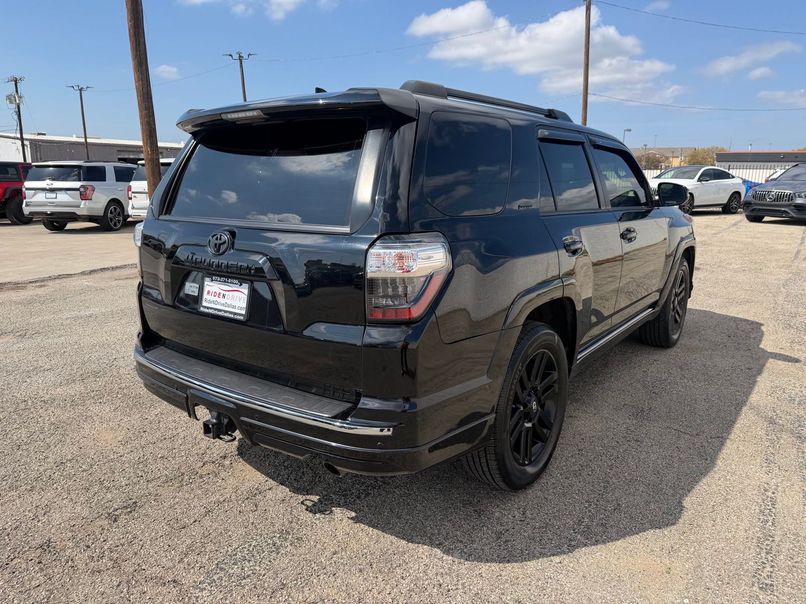 2020 Toyota 4Runner thumbnail 8