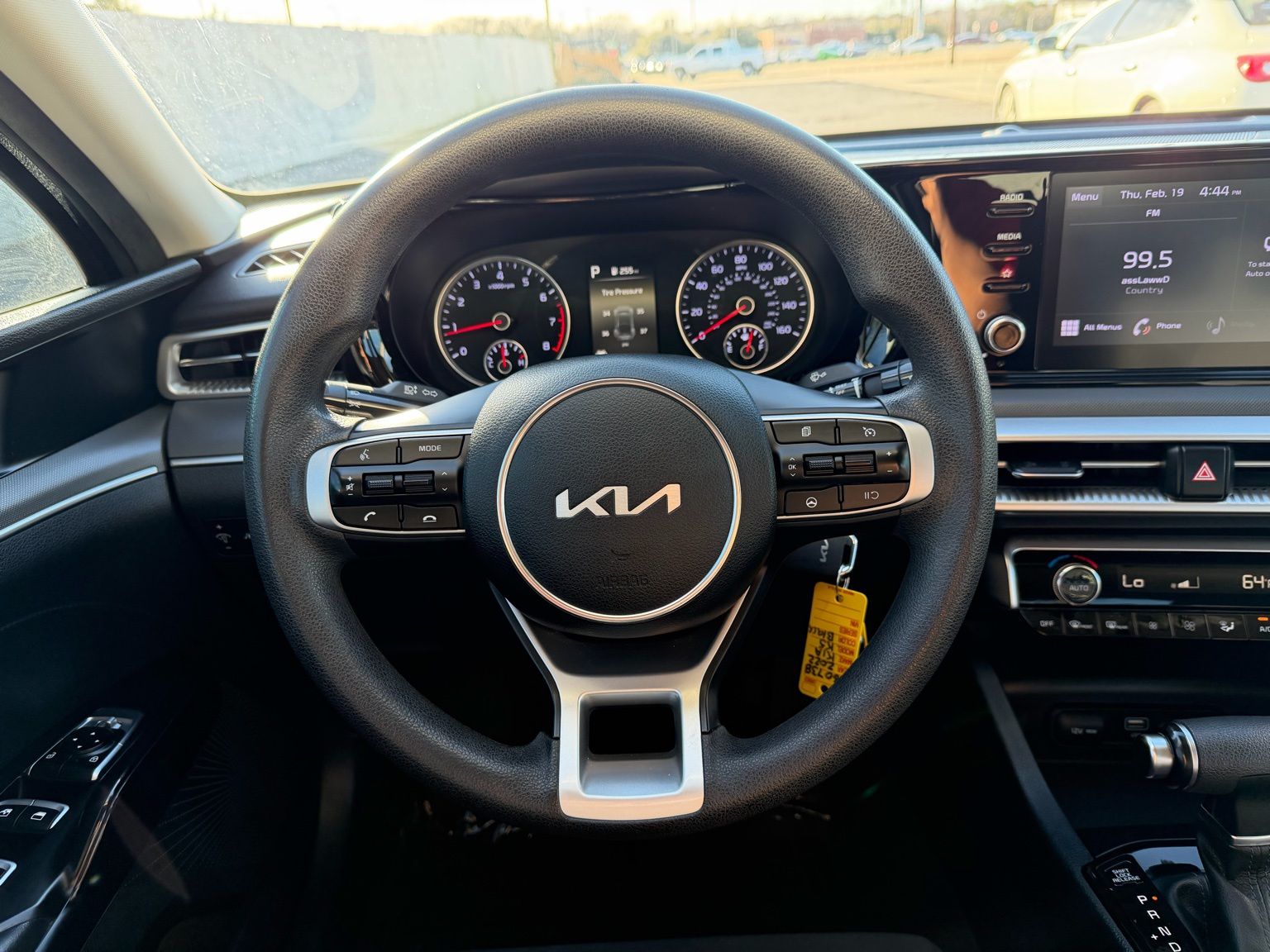 2022 Kia K5 thumbnail 12